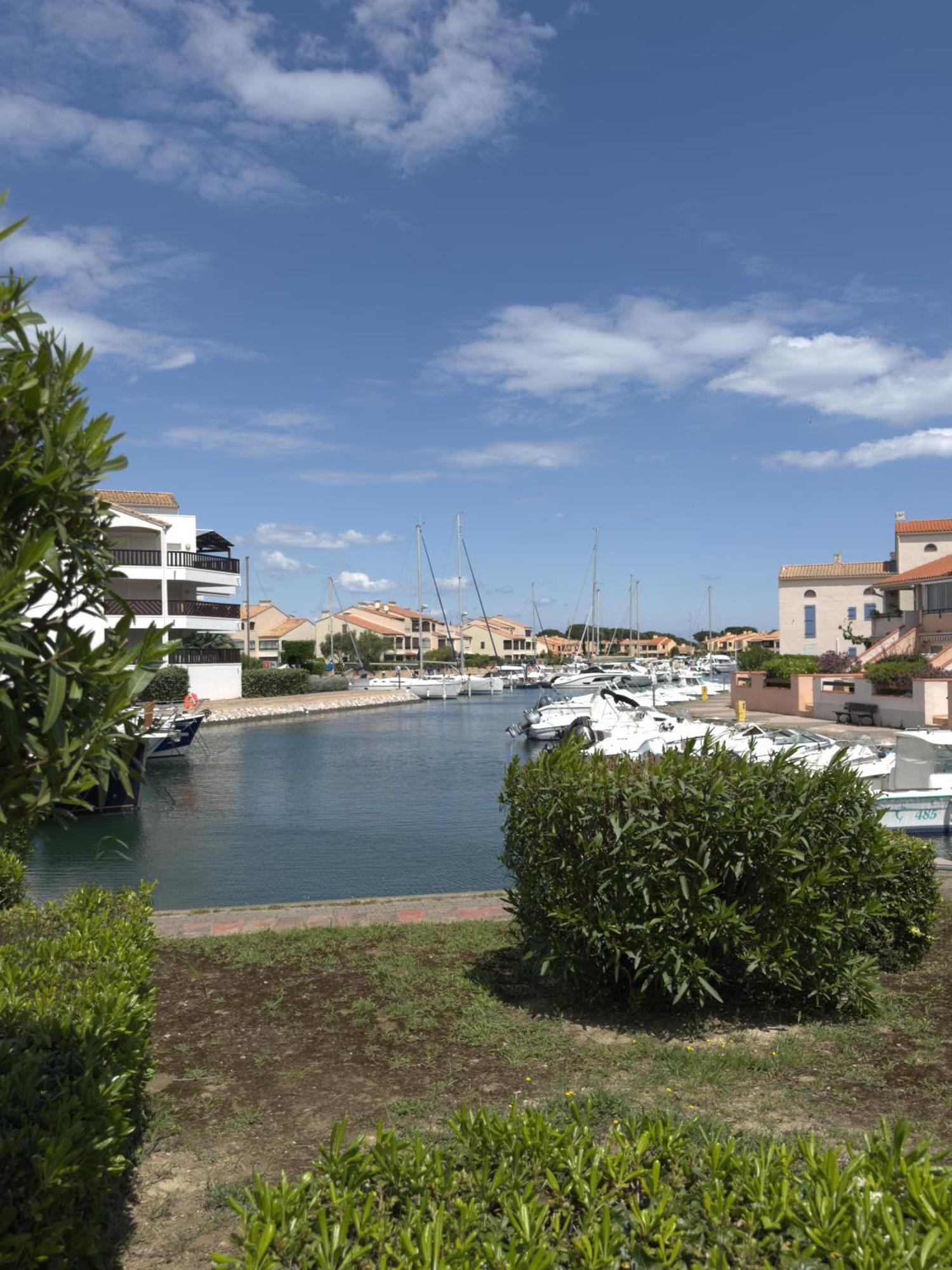 Hispaniola, Avec Vue Sur La Marina Et Parking Prive 圣西普里安 外观 照片